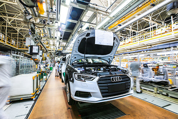 automotive manufacturing 600x400